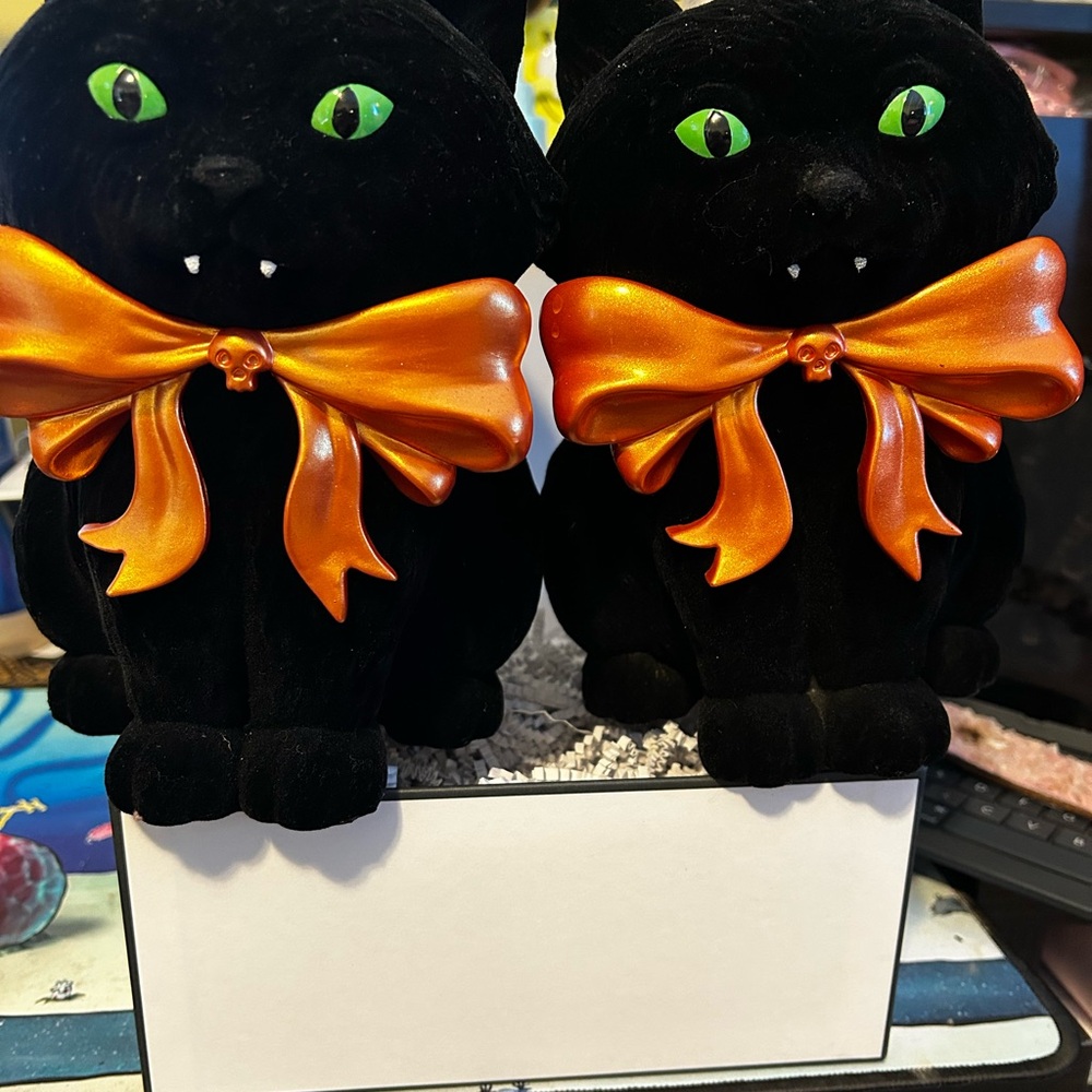Bath & Body Works Black Plush Cat Pair with Orange Metallic Bows 2025